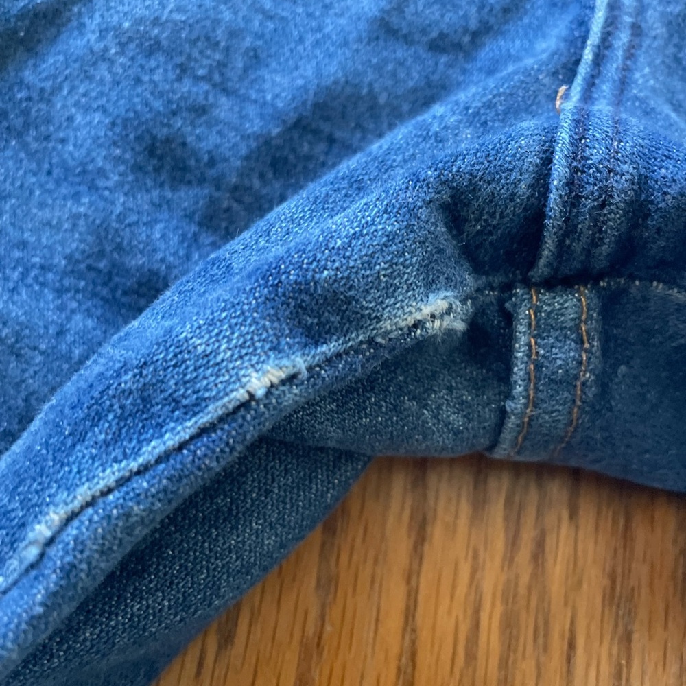 Vintage 90s Wrangler Jeans 36x34 – Made in USA – Cowboy Cut Denim - Picture 6 of 12